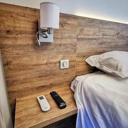 Ustaria Lägenhet Peri Exteriör bild